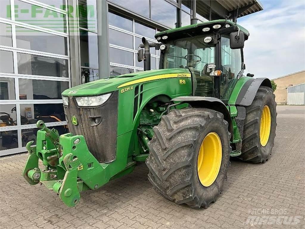 John Deere 8335r الجرارات
