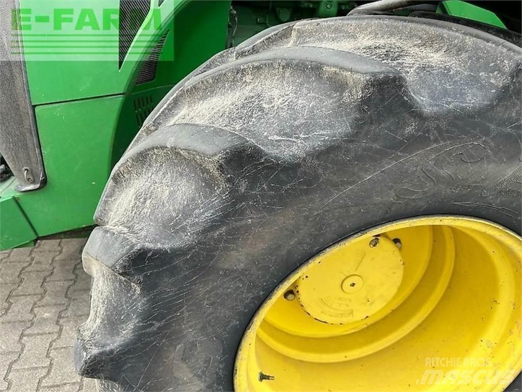 John Deere 8335r الجرارات