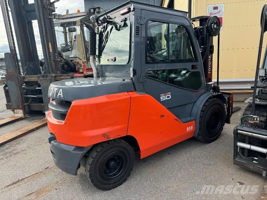 Toyota 40-8FD45N شاحنات الديزل