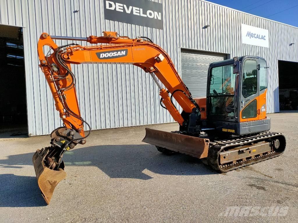Doosan DX85R-3 حفارات صغيرة أقل من 7 طن (حفارات صغيرة)