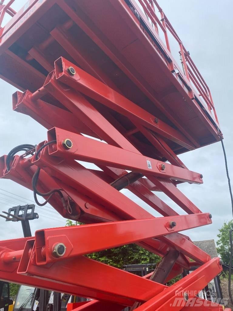Haulotte H 18 SX رافعات مقصية الشكل