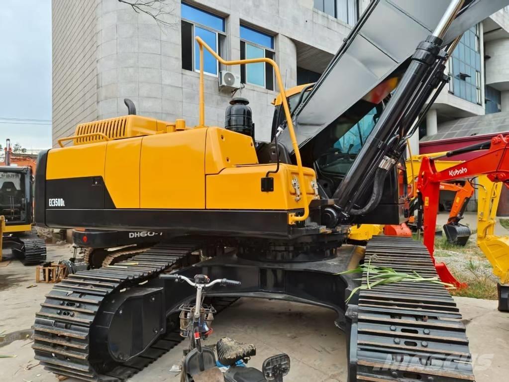 Volvo EC350 حفارات زحافة