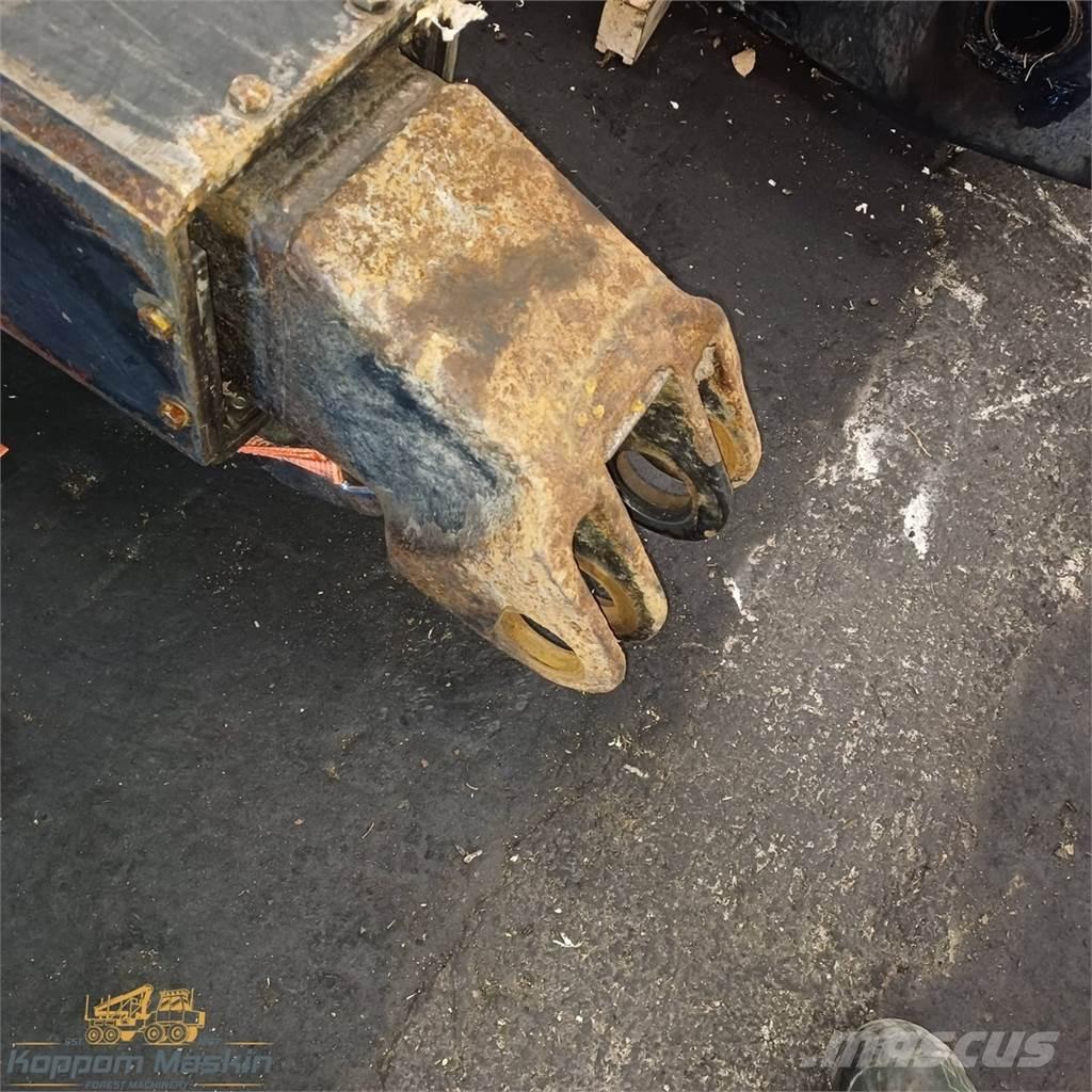 John Deere Ch711 رافعات حصادات