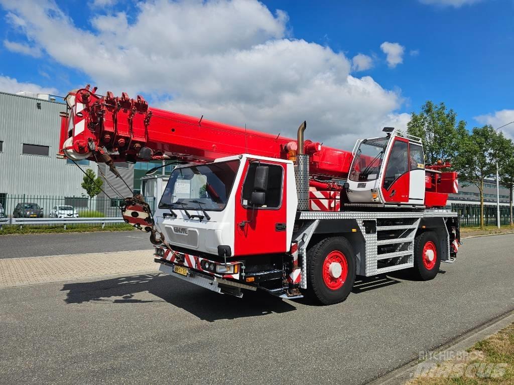 Grove GMK 2035 E رافعات صالحة لكل أنواع الطرق