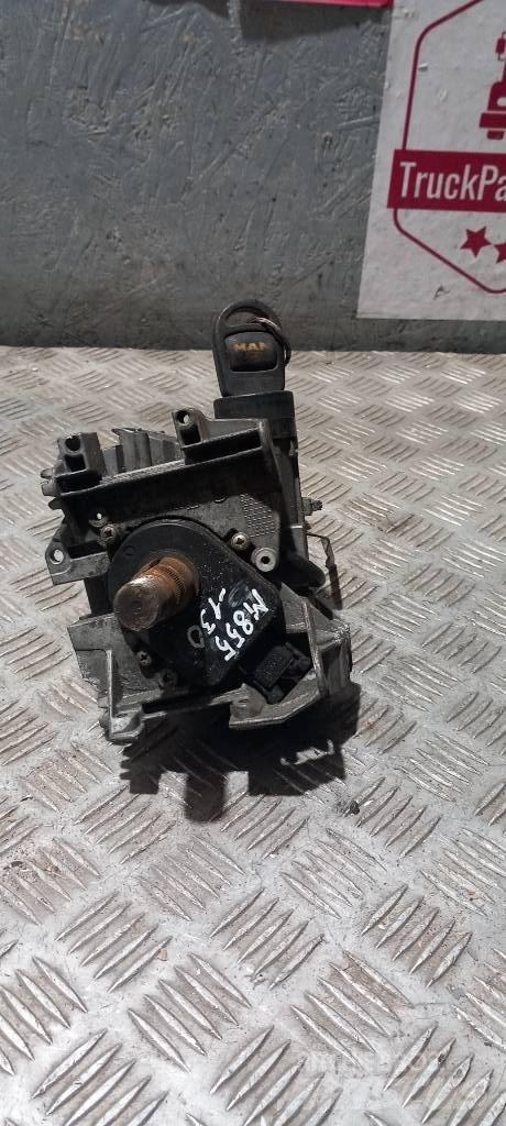 MAN TGA   81255016035 كابينة والداخلية
