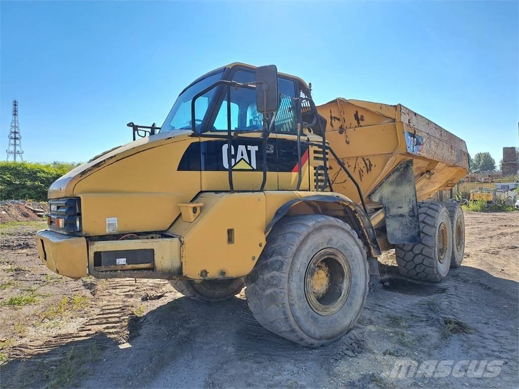 CAT 730 شاحنات بمقصورة وهيكل