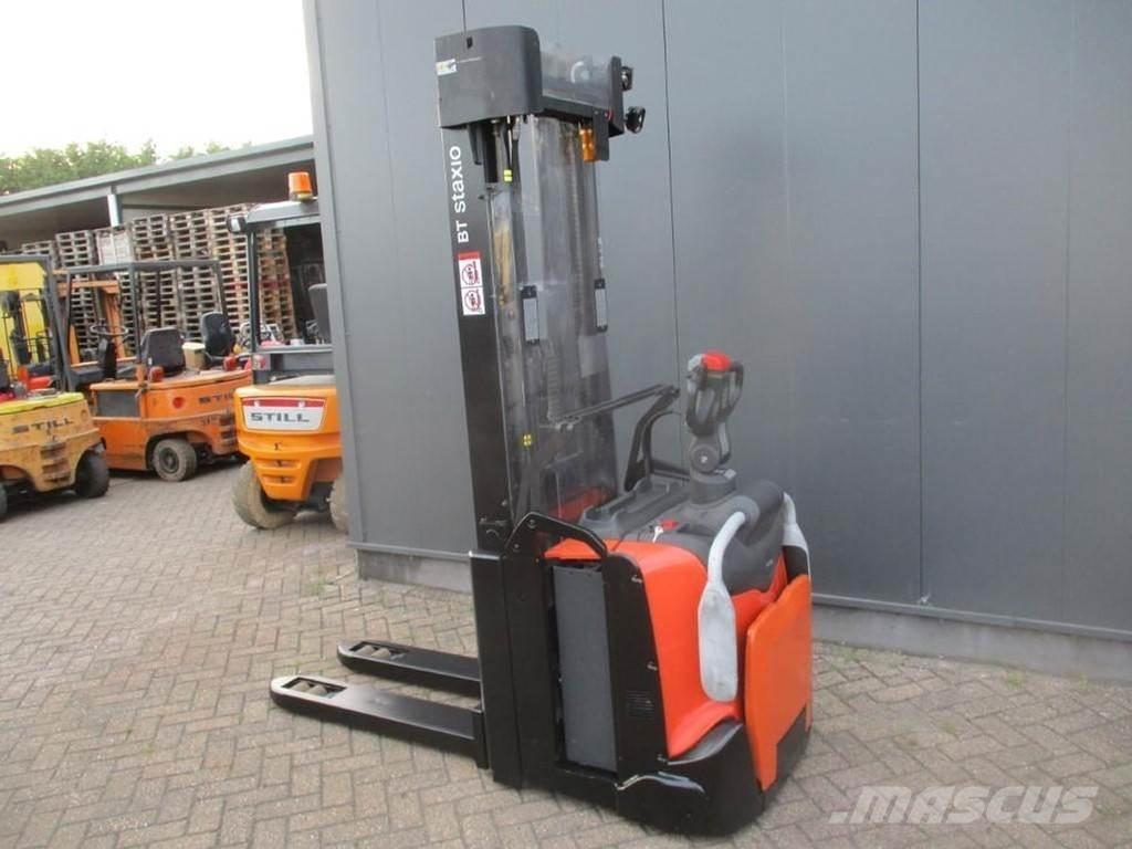 BT SPE 140L معدات التكديس الجوالة