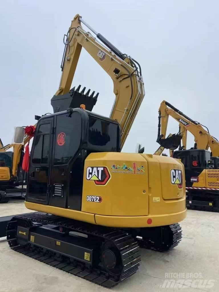CAT 307E حفارات زحافة