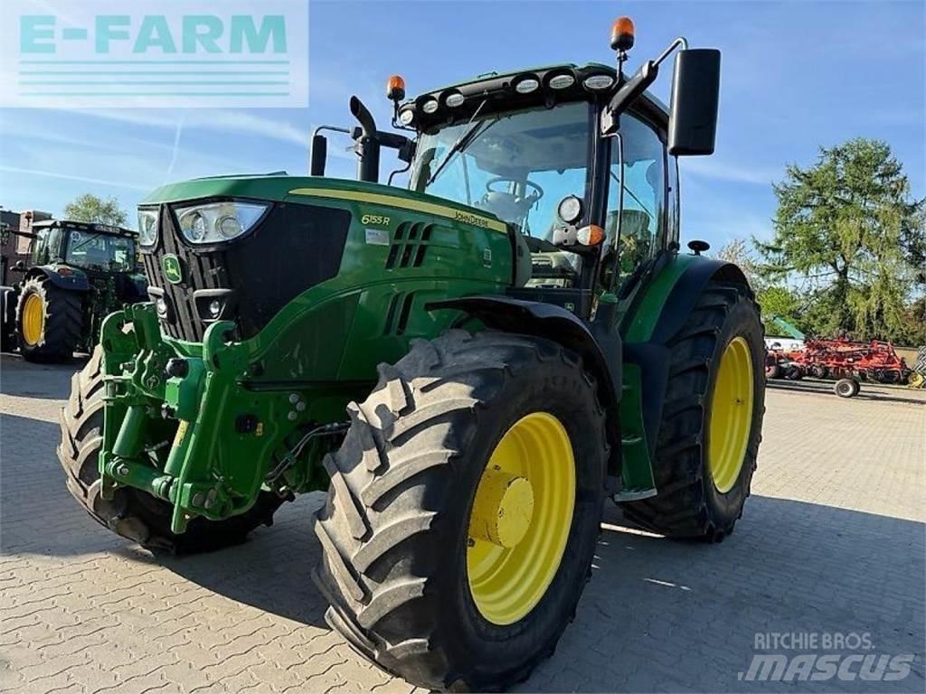 John Deere 6155r الجرارات
