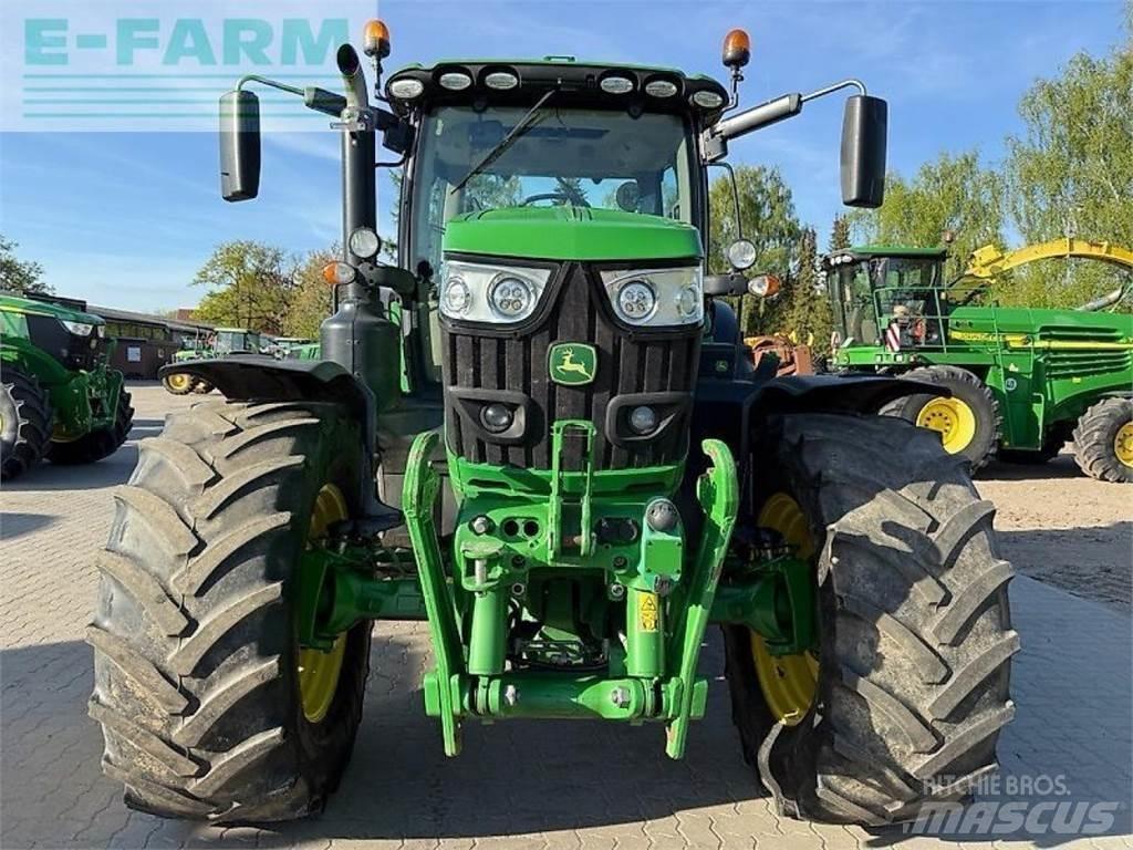 John Deere 6155r الجرارات