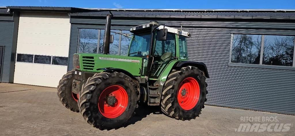 Fendt FAVORIT 512C الجرارات