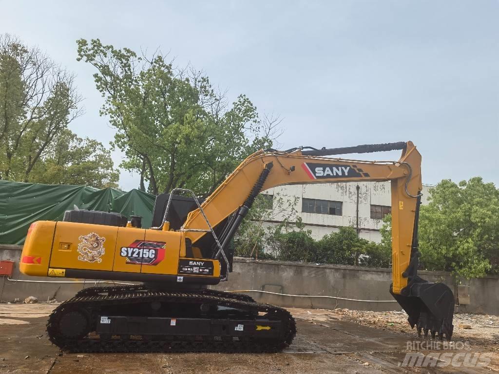 Sany SY 215 C حفارات وسط 7 طن - 12 طن