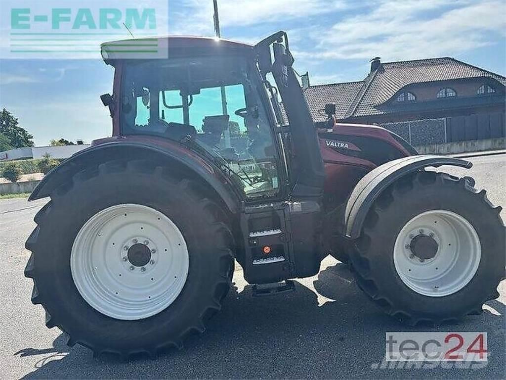 Valtra n 155 ed الجرارات