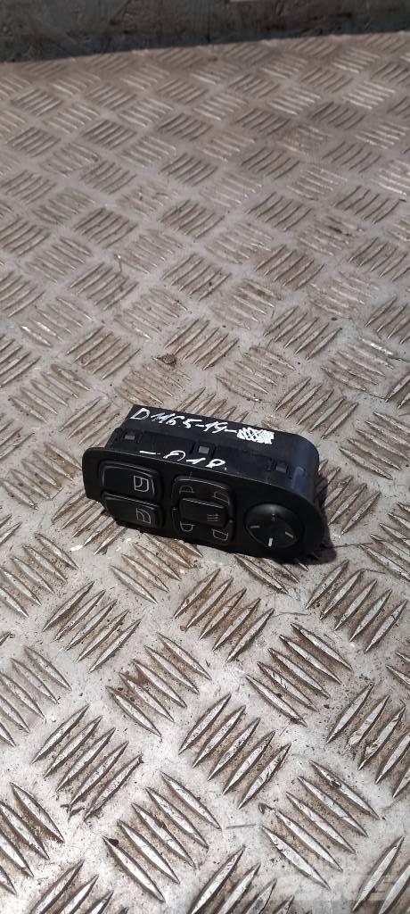 DAF XF 105.    1811135 كابينة والداخلية