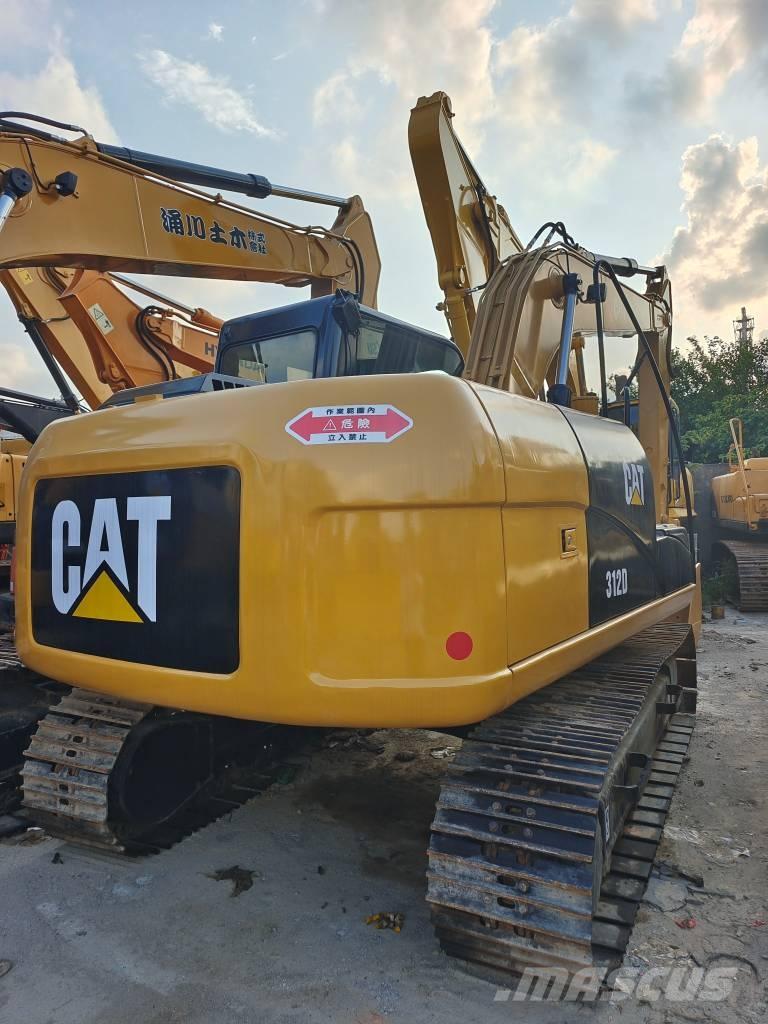 CAT 312 D حفارات زحافة