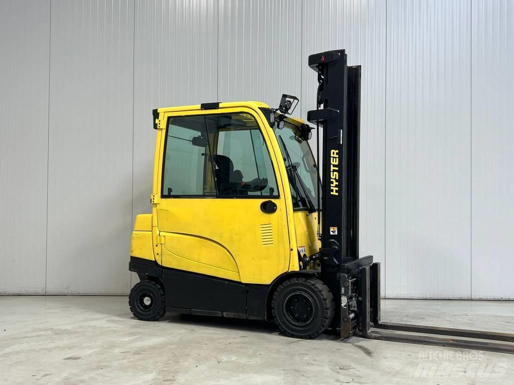 Hyster J3.5XN شاحنات ذات رافعات شوكية تعمل بالكهرباء