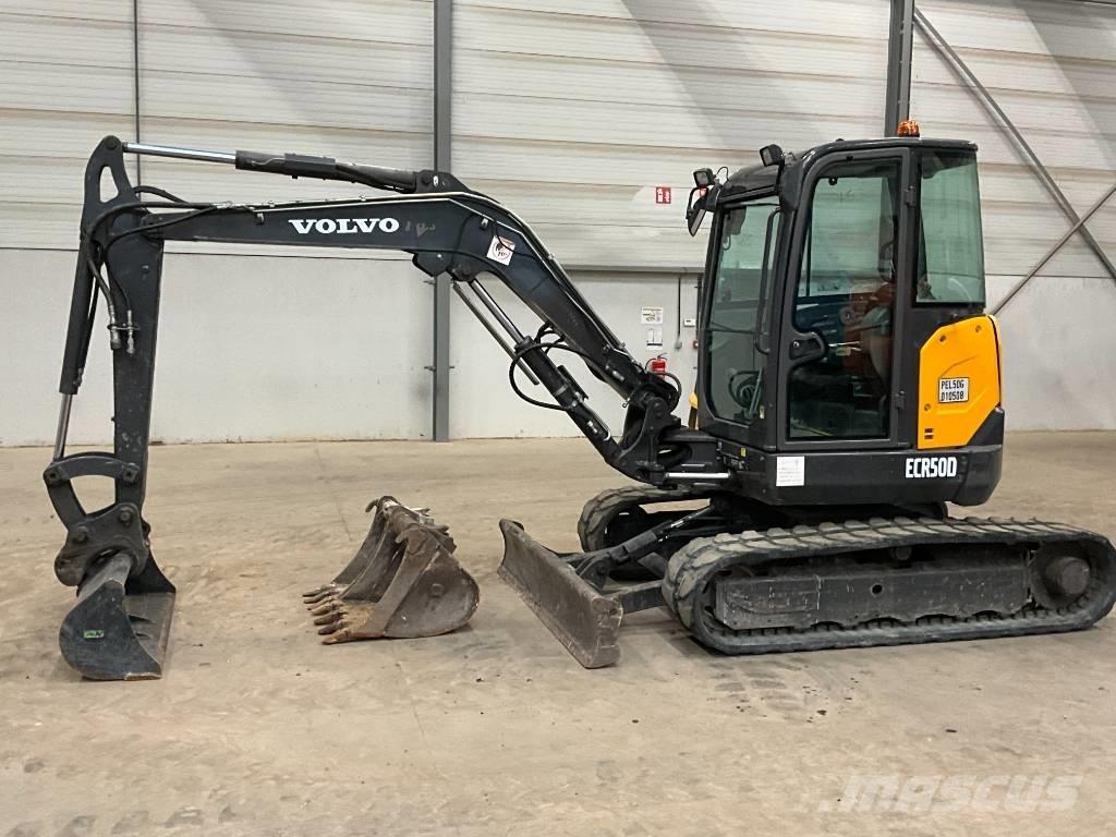 Volvo ECR 50 D حفارات صغيرة أقل من 7 طن (حفارات صغيرة)
