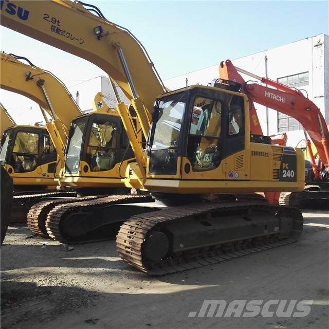 Komatsu PC 240 حفارات زحافة