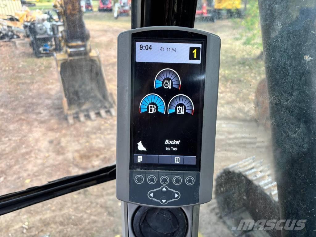 CAT 320 EL حفارات زحافة