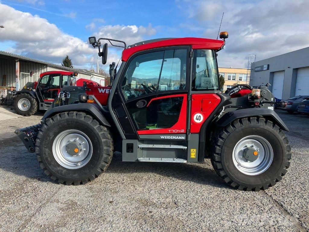 Weidemann T7042 معدات مناولة لأغراض الزراعة