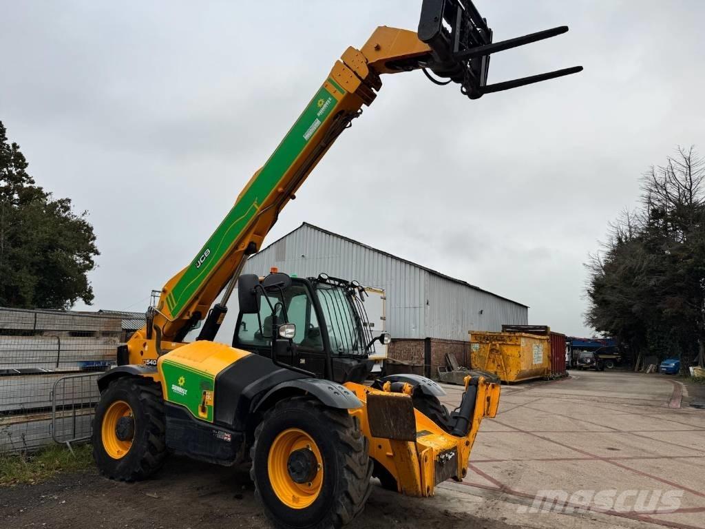 JCB 540-140 مناولات متداخلة
