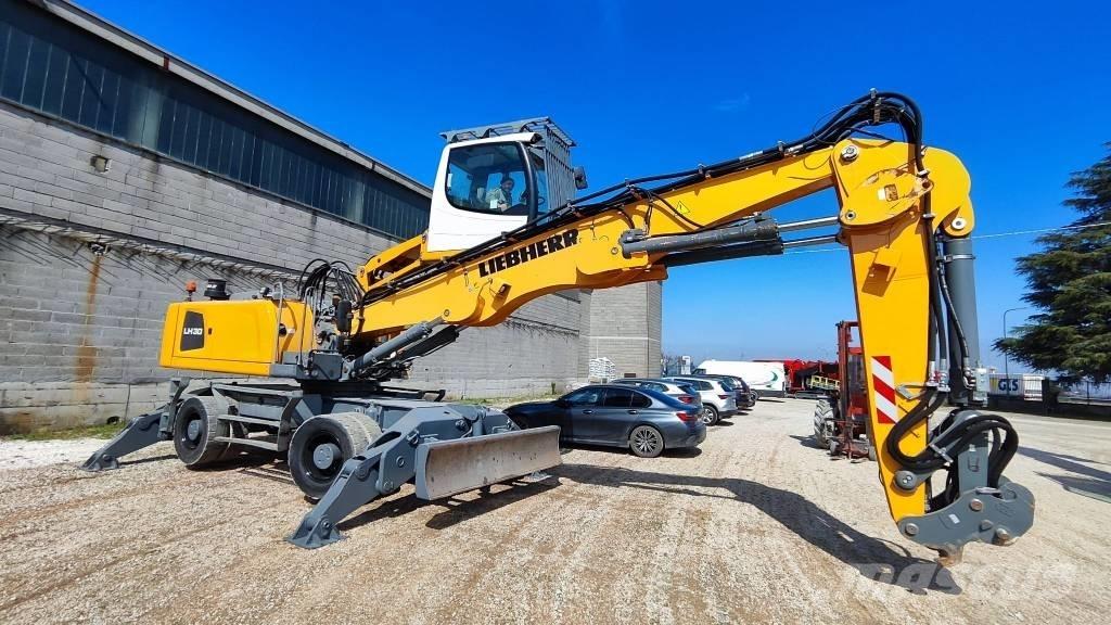 Liebherr LH 30 M مناولات المخلفات / مناولات صناعية