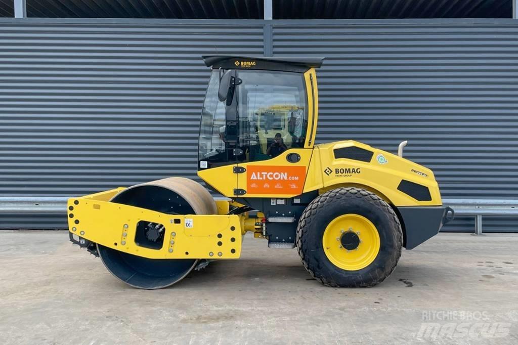 Bomag BW 177 D-5 مداحل أحادية الأسطوانة