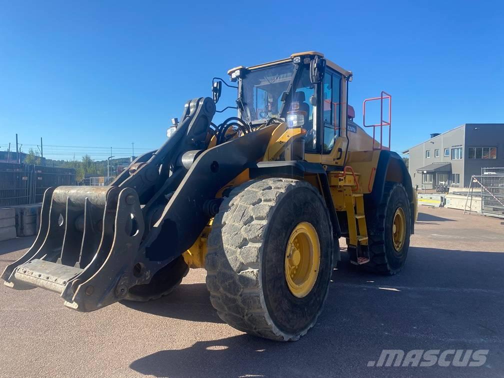 Volvo L 180 H لوادر بعجل