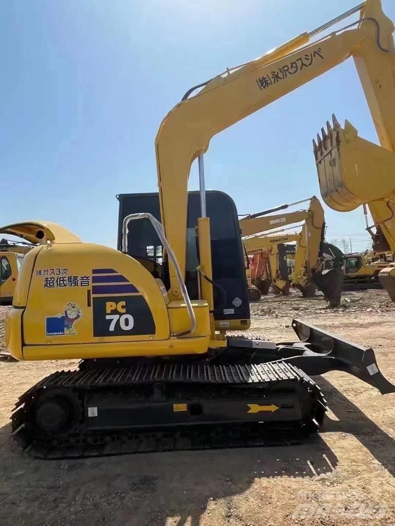 Komatsu PC 70 حفارات صغيرة أقل من 7 طن (حفارات صغيرة)