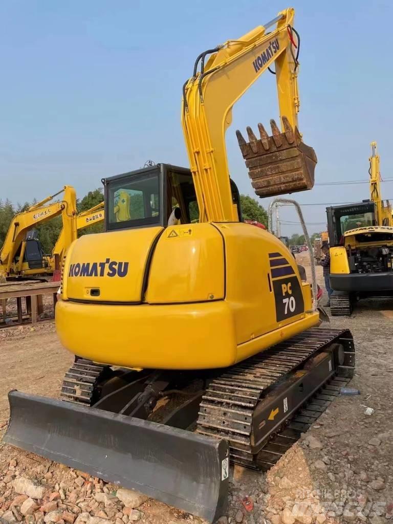 Komatsu PC 70 حفارات صغيرة أقل من 7 طن (حفارات صغيرة)