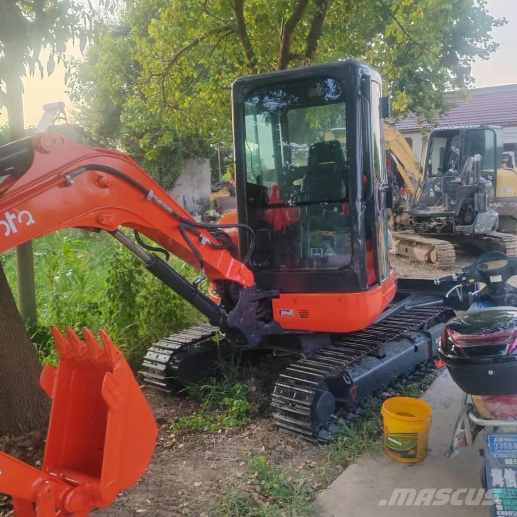 Kubota U 35 حفارات صغيرة أقل من 7 طن (حفارات صغيرة)