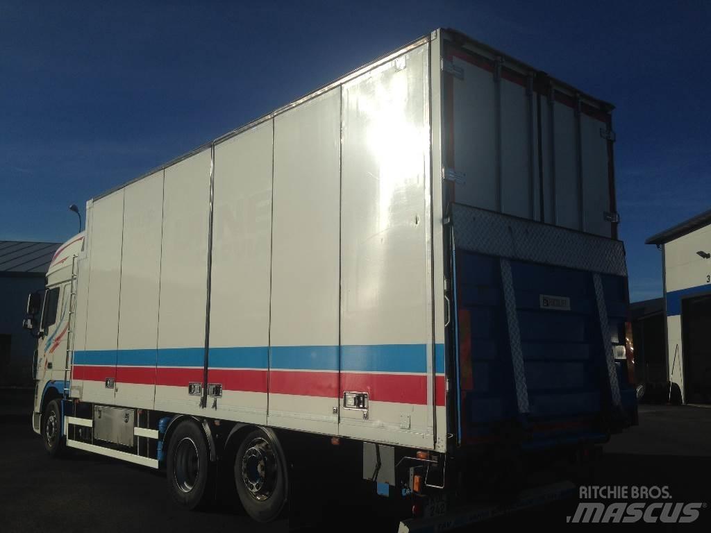 DAF XF105.510 6x2/48 شاحنات ذات هيكل صندوقي