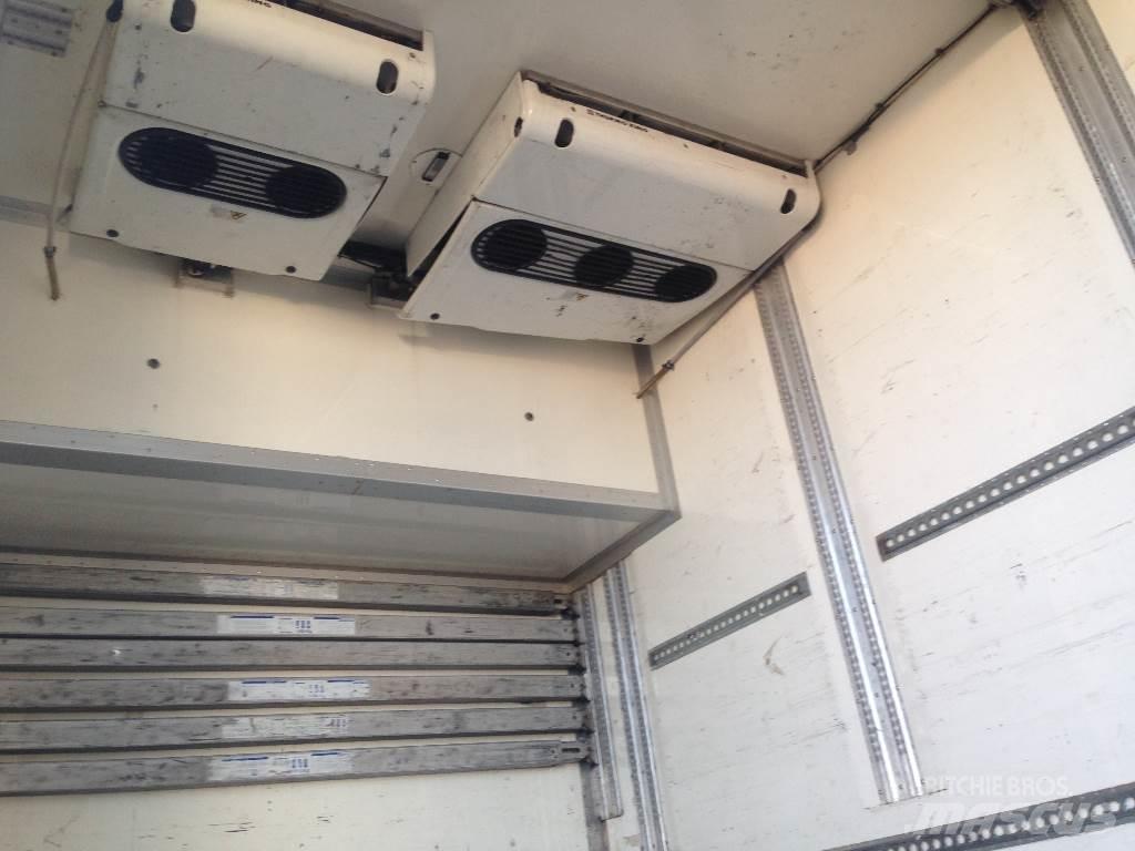 DAF XF105.510 6x2/48 شاحنات ذات هيكل صندوقي