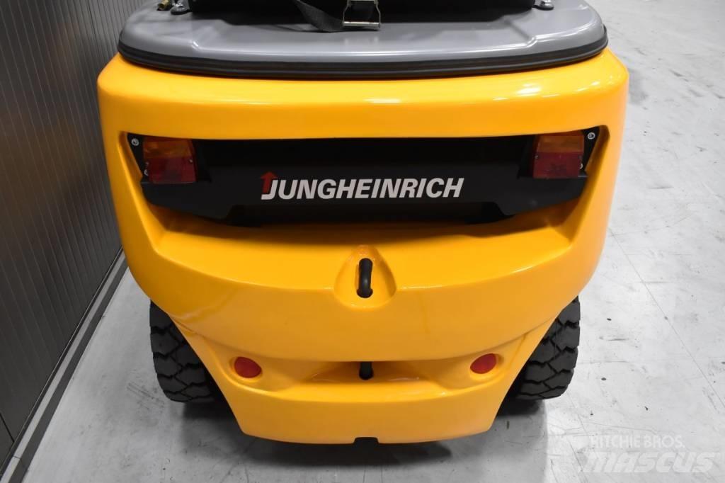 Jungheinrich TFG 425 شاحنات LPG