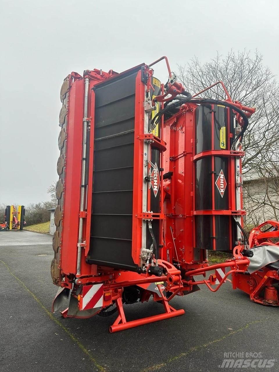 Kuhn FC 9330 D-RA جزازات