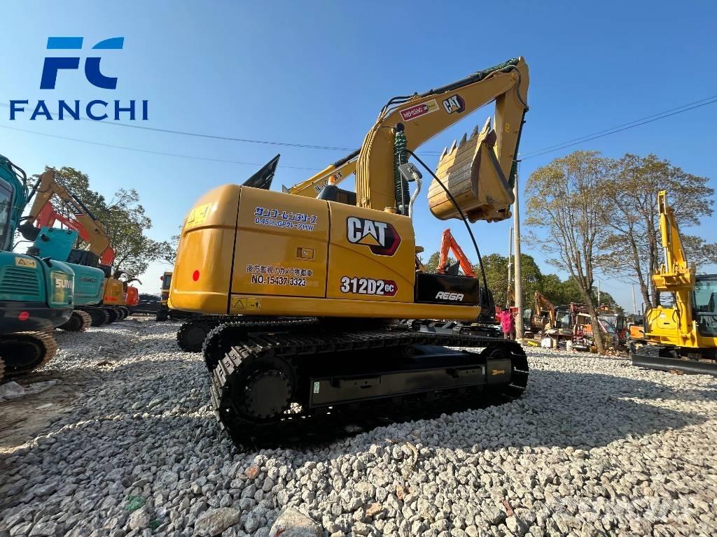 CAT 312 D حفارات زحافة