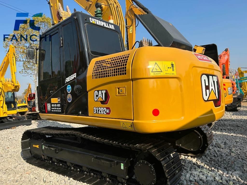 CAT 312 D حفارات زحافة
