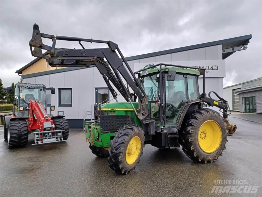John Deere 6110SE الجرارات