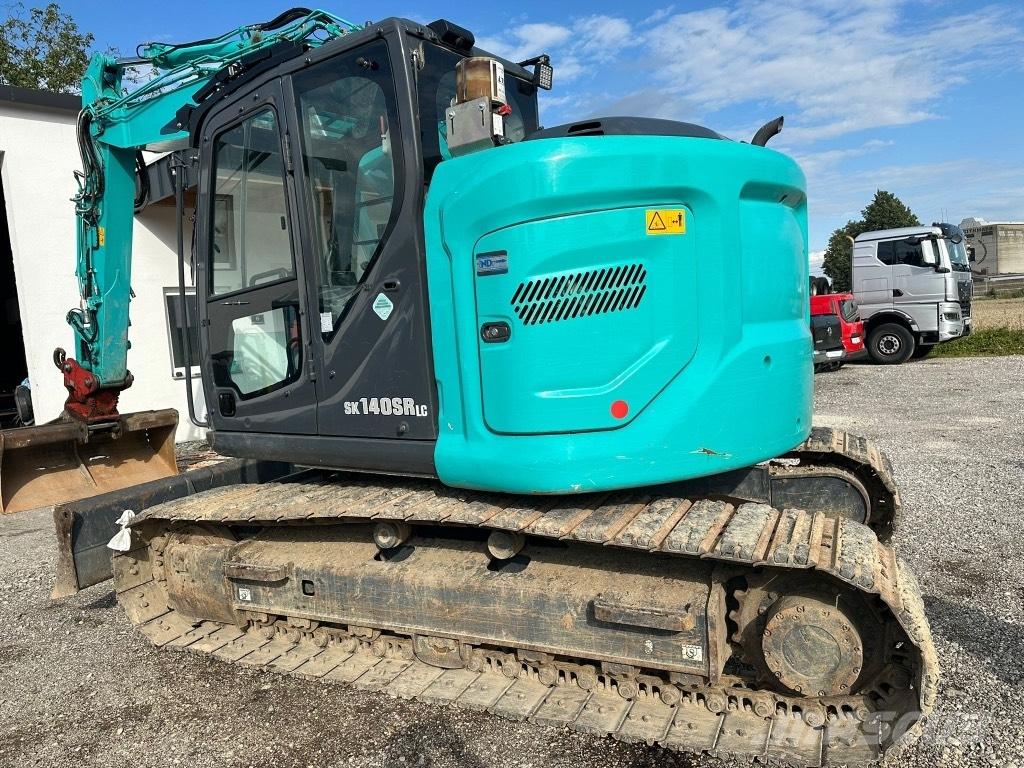 Kobelco SK 140 حفارات زحافة