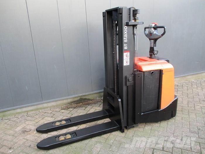 BT SPE 160L معدات التكديس الجوالة