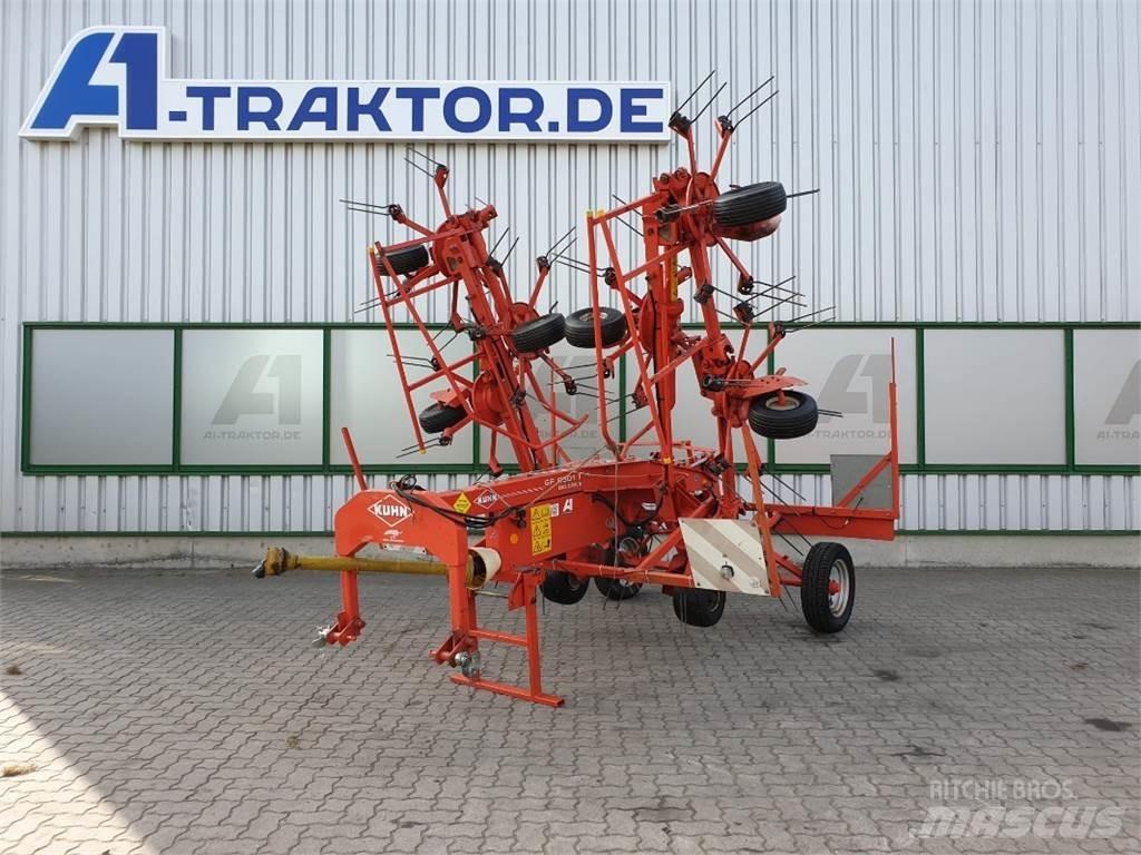 Kuhn GF 8501 T مكابس وميبسات التبن