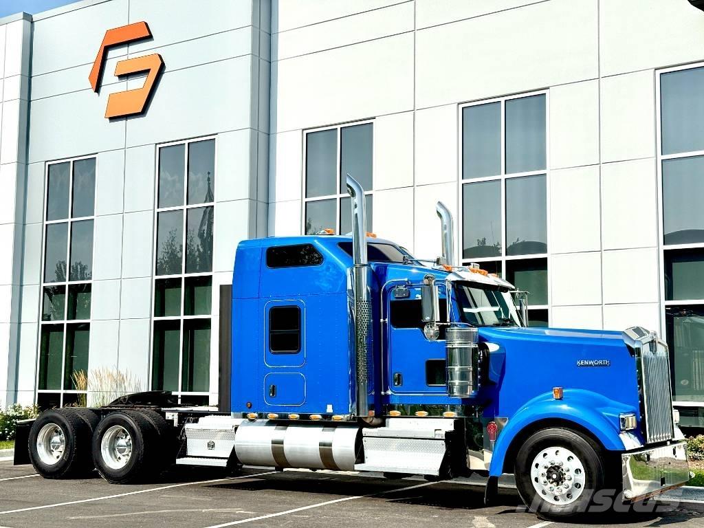 Kenworth W 900 وحدات الجر