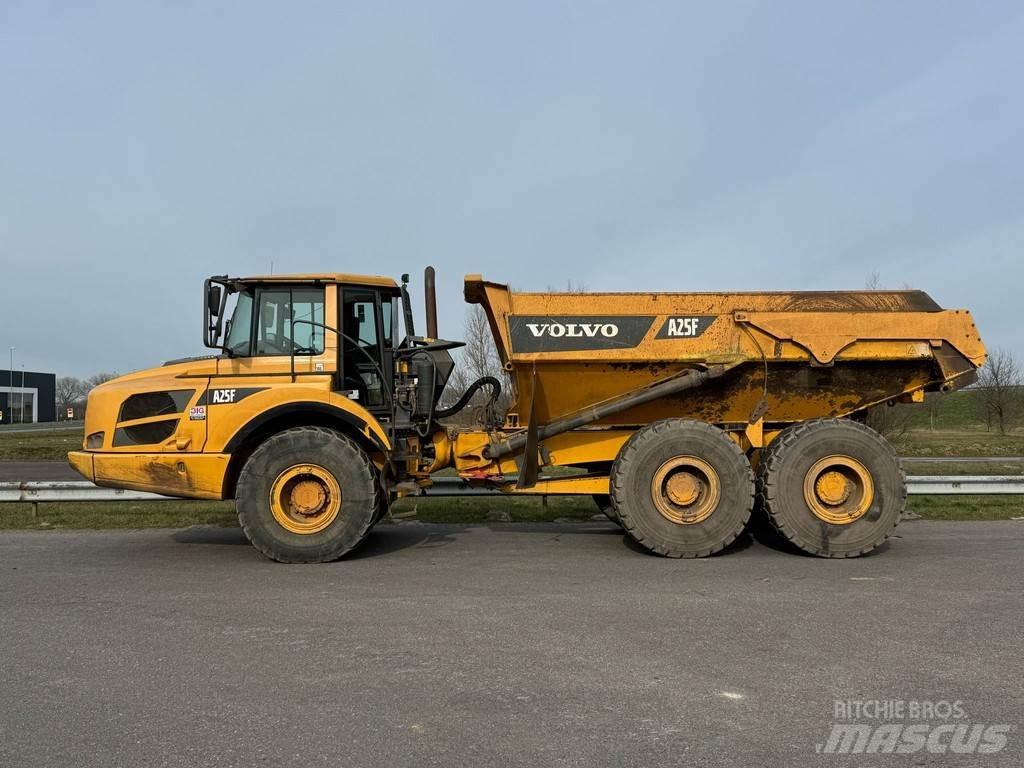 Volvo A25F ساحبات مفصلية