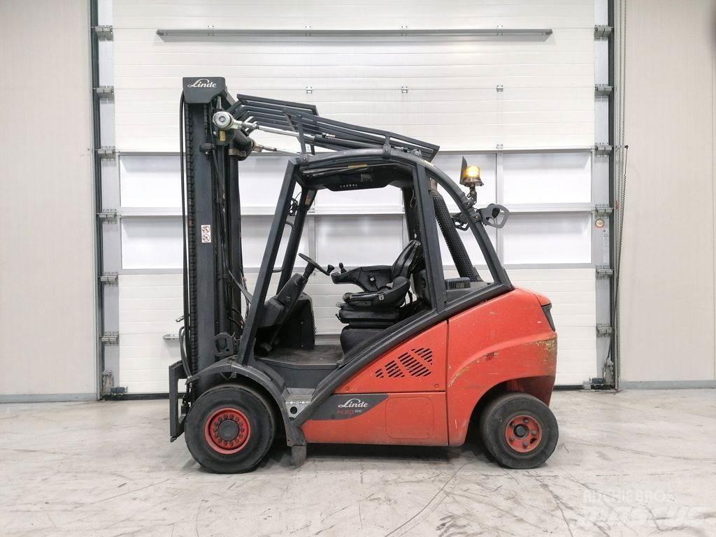 Linde H30D-02 شاحنات الديزل
