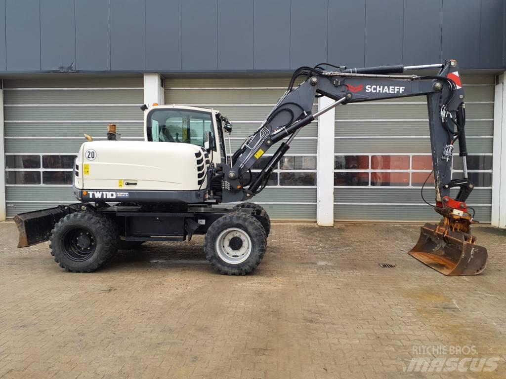 Schaeff TW 110 حفارات بعجل