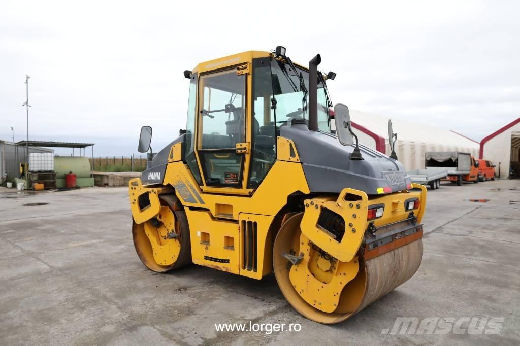 Hamm DV 70 VV مداحل ثنائية الاسطوانة