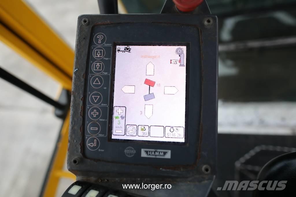 Hamm DV 70 VV مداحل ثنائية الاسطوانة