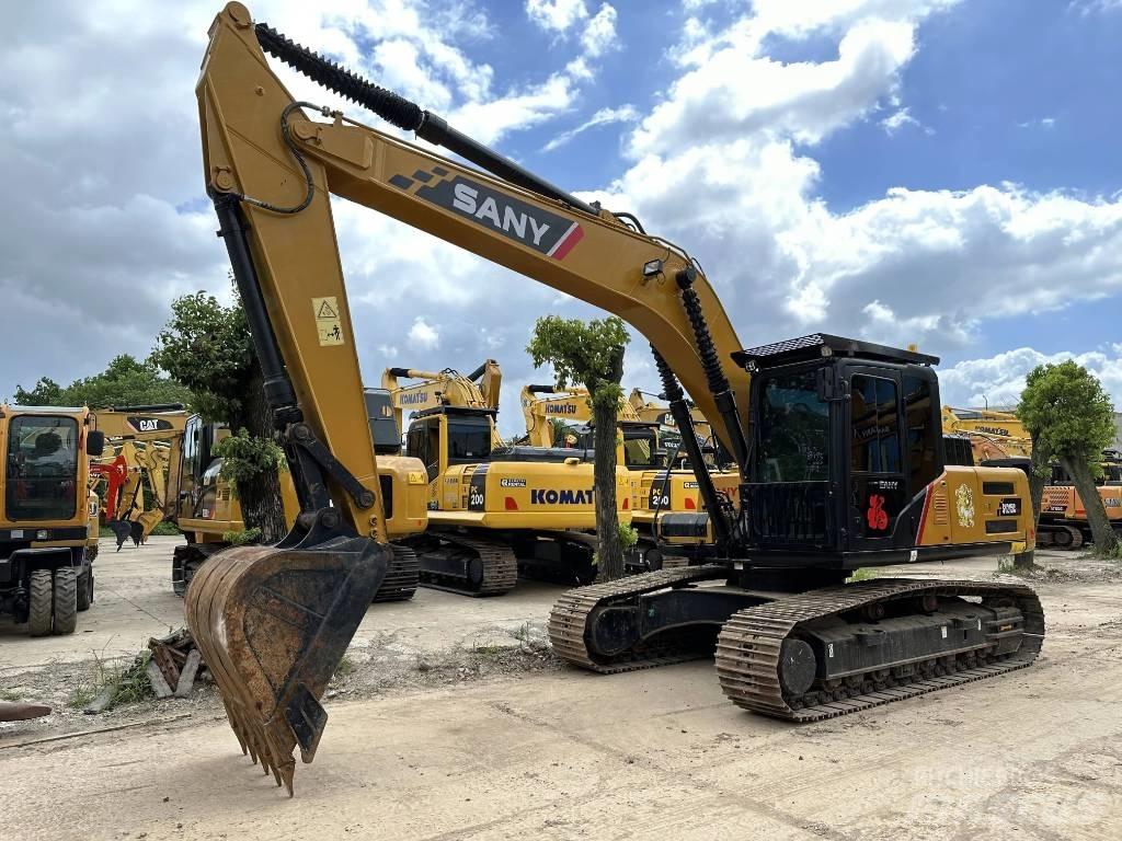 Sany SY 215 C حفارات زحافة