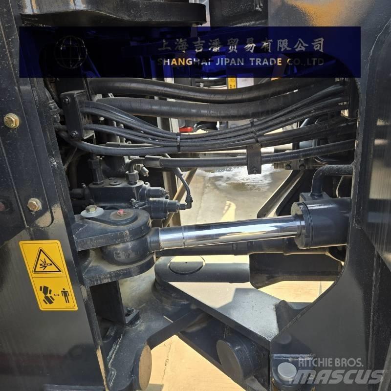 LiuGong CLG 856 H لوادر بعجل