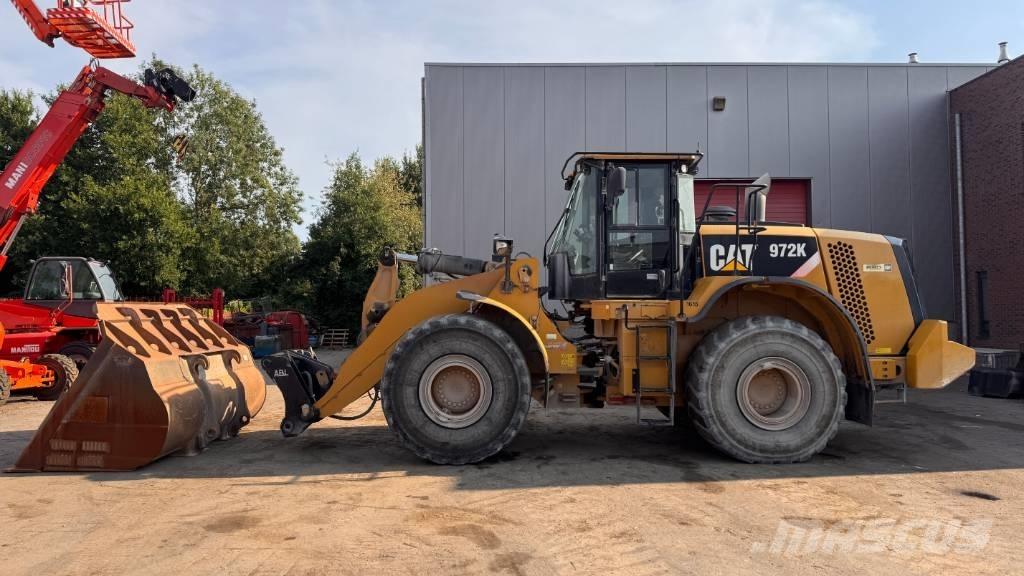 CAT 972 K لوادر بعجل